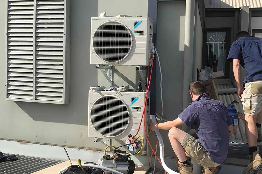 Daikin Split Wall System installation