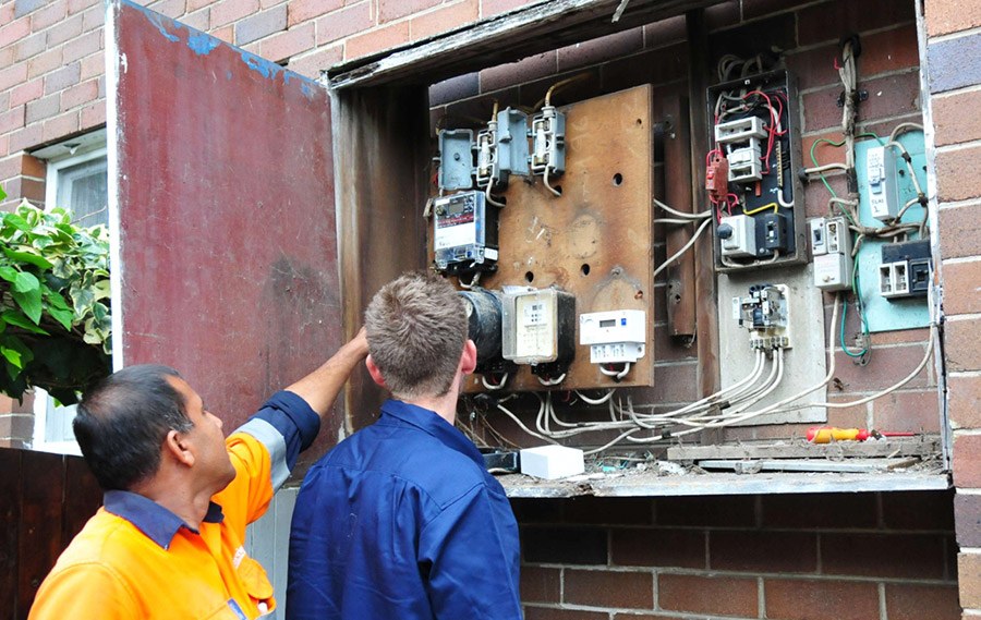 Electrical Home safety checks 7 7