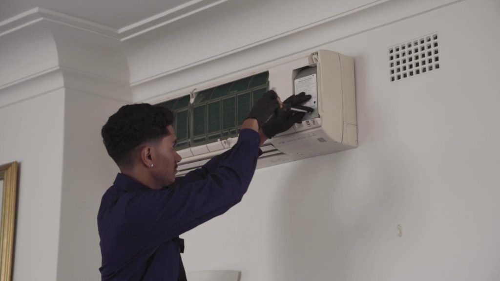 local lander - Air Con Service & Repair 5 6