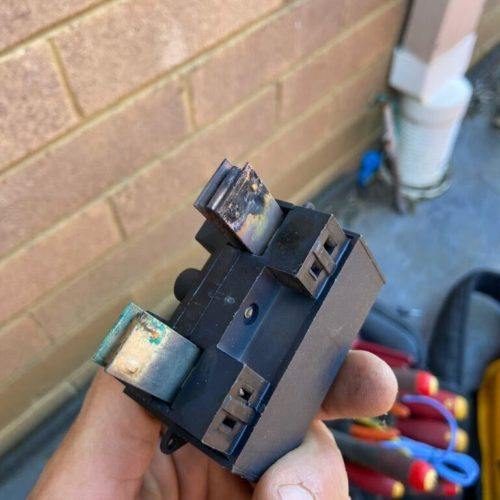 Bad-Fuse-4-pkx98yag9wvhev3l2fn5nny11j5ilq9evkzahb7fd4.jpg