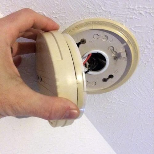 old-smoke-alarm-check-date-pl9jjvcjkk5dgs67epbth2ljo3461y55qplgc84x3c.jpg